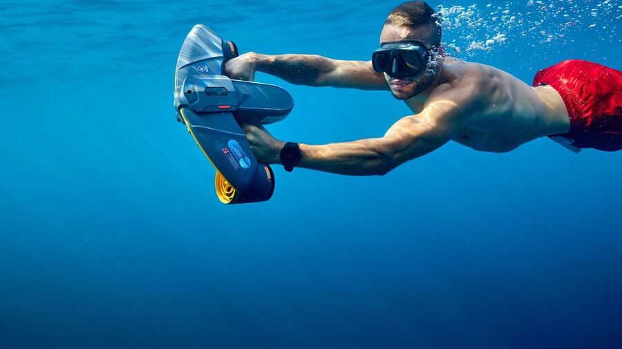 Palma de Mallorca: Private Yacht Trip with Drinks - Snorkeling stop: gear use that actually makes sense