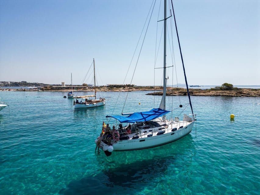 Palma de Mallorca: Sailing Boat Trip with Skipper & Tapas - The Bay of Palma start: drinks, snacks, and that slow sunset timing