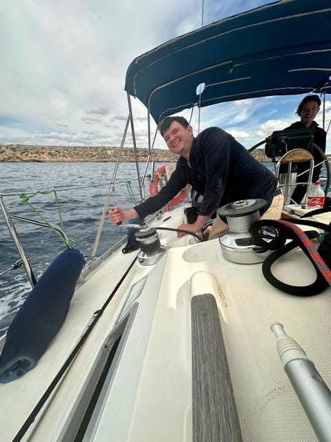 Palma de Mallorca: Sailing Boat Trip with Skipper & Tapas - Weather flexibility: how the hosts protect the experience