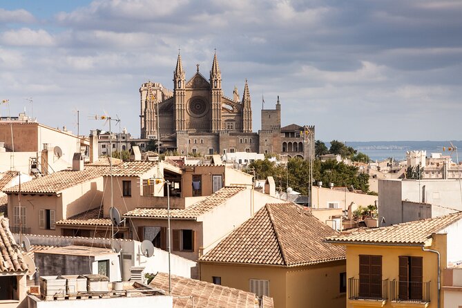 Palma de Mallorca Self-Guided Scavenger Hunt and Tour - Price and Time: Why This Costs So Little for So Much Walking