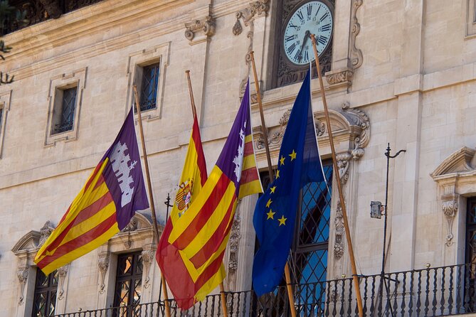 Palma de Mallorca Self-Guided Scavenger Hunt and Tour - Starting Point at Train Sóller Station: Get Oriented Fast