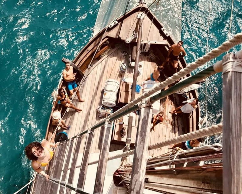 Palma de Mallorca: Wooden Sailboat; Food, Views & History - The sailing rhythm: photo stops, sails, and why timing feels easy
