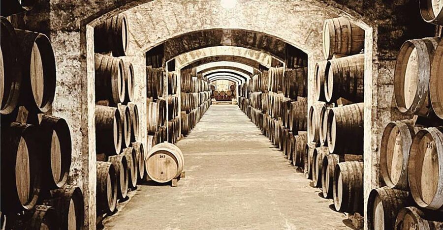 Palma: Distillery Tour with 6 Spirits and Tapas Tasting - Stop 2: The Guided Cellar Walk and the Solera Story