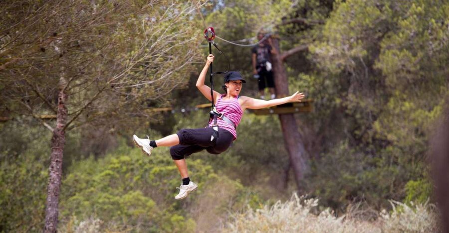 Palma: Family or Sports Course Adventure at Forestal Park - From tree-to-tree to Tibetan bridges: what you’ll actually do up there