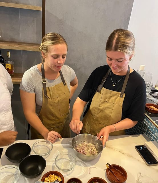 Palma: Mediterranean Cooking Class with Drinks - Mediterranean Fusion on a Mallorca Timeline