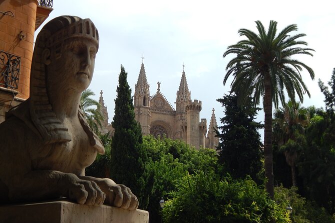 Palma Old Town & The Cathedral of Mallorca with Mallorcan pastry - The Jewish quarter and the Xuetas: when the special visit actually happens