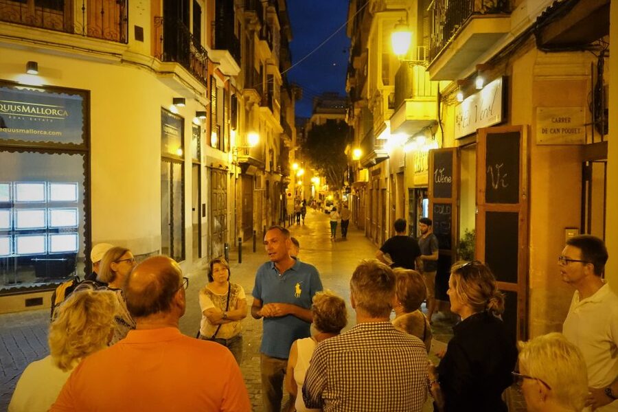 Palma Old Town Tour - Plaça del Mercat and Antoni Maura: history with names you can repeat