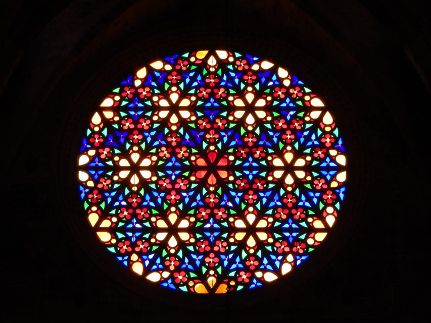 Palma: Old Town Walking Tour & Cathedral Skip-the-Line - Gaudí and Barceló: what you’ll notice once you’re inside