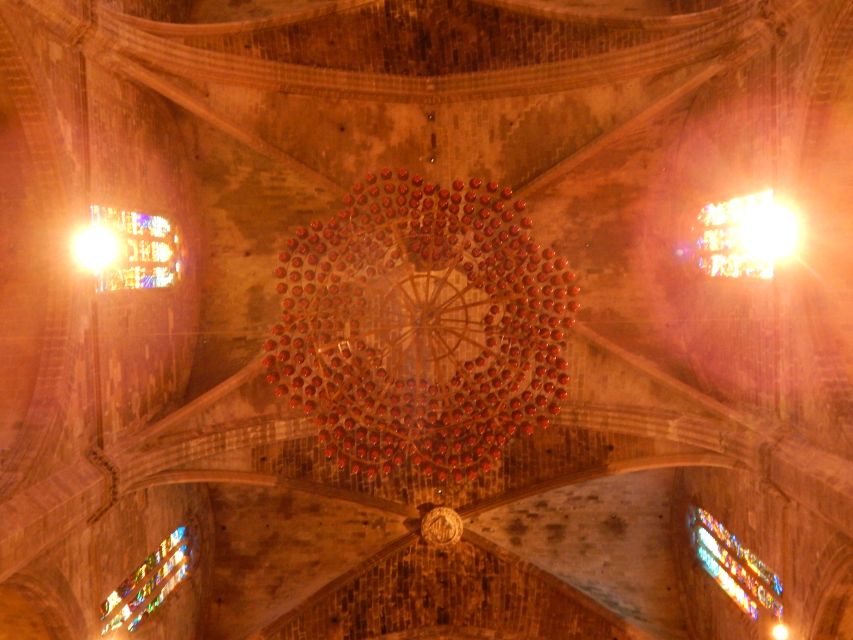 Palma: Old Town Walking Tour & Cathedral Skip-the-Line - After the cathedral: medieval streets, patios, and a few smart surprises