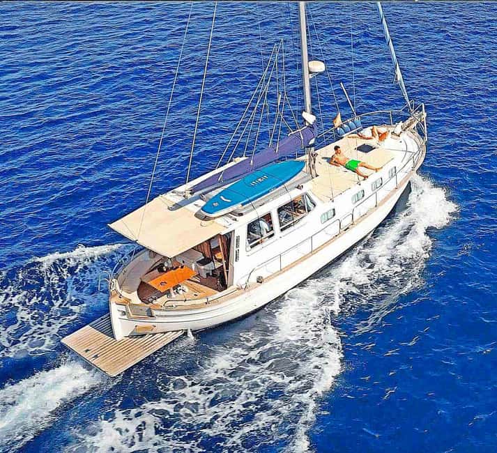 Palma: Private Classic Mallorcan Boat Tou - The 1.5-Hour Swim Stop: Snorkel, Paddle, and Play With the Toys