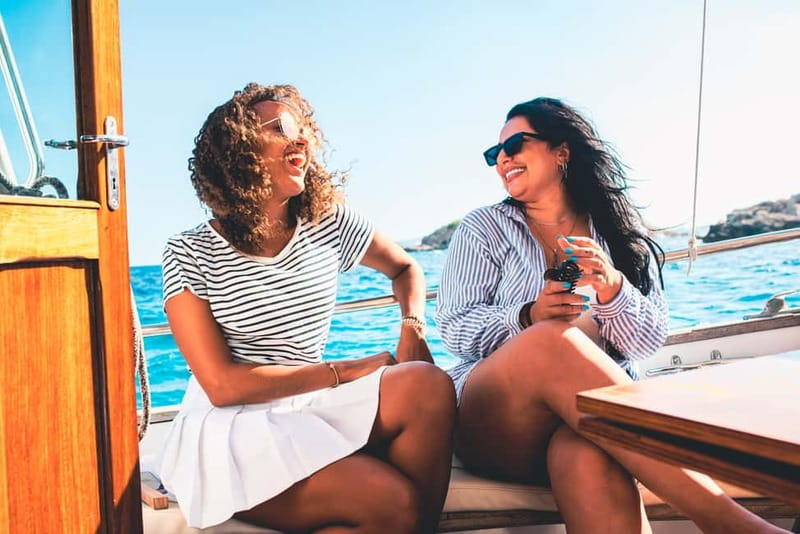 Palma: Private Classic Mallorcan Boat Tou - Meet Captain Joan on Zatara: Your Private Route Through Palma Bay