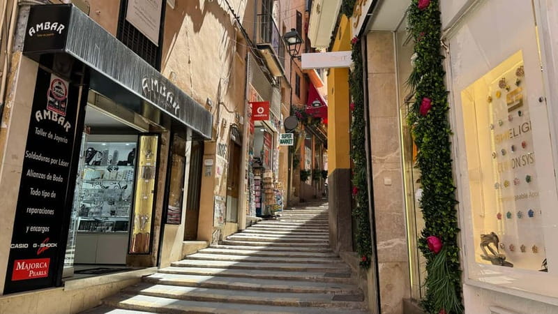 Palma, up close and personal, away from the crowds - The old town lanes: where the quiet Palma magic happens