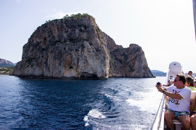 Paradise 4h Catamaran Tour of Mallorca and Puerto Andratx - Stop 1: Cala d’Egos Swim Time and Snorkeling Reality