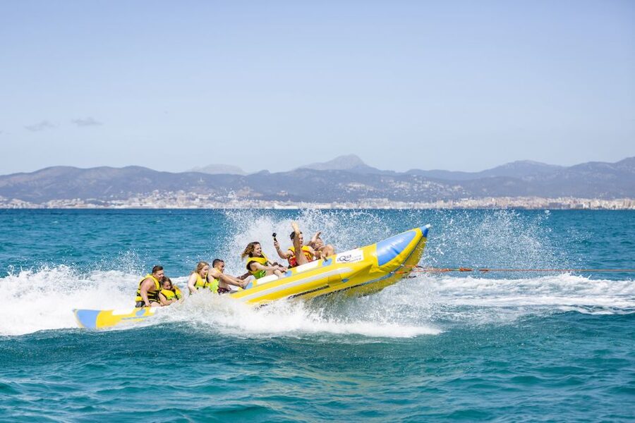Playa de Palma: Banana Boat Ride - Meeting up at the Life & Sea kiosk (and why you may wait)