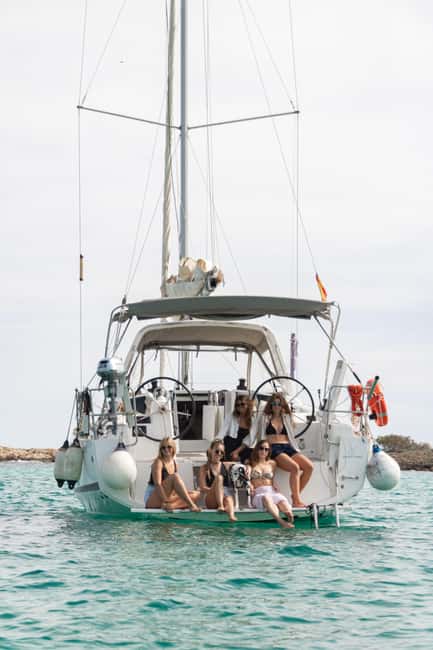 Private and exclusive sailboat in and around the Bay of Palma - Key things to know before you go