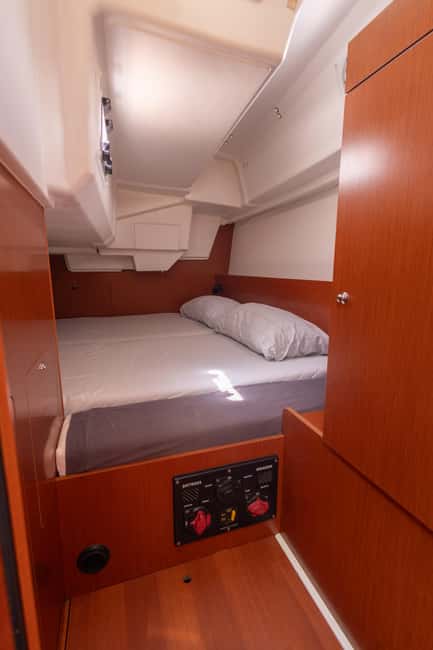 Private and exclusive sailboat in and around the Bay of Palma - Drinks and food choices: keep it simple, or order paella/tapas