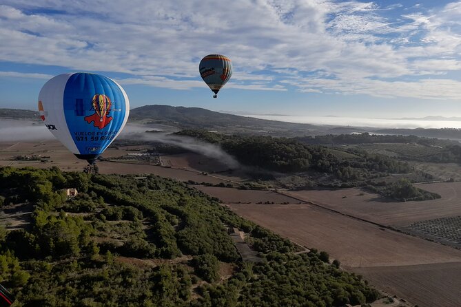 Private Balloon Flight Over Mallorca for Two People - Crew care, safety, and the captain’s onboard storytelling