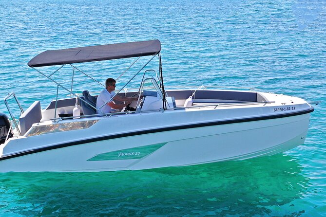 Private Boat Rental Abaris 23 from Alcudia - Bareboat or captain: the real decision you need to make early