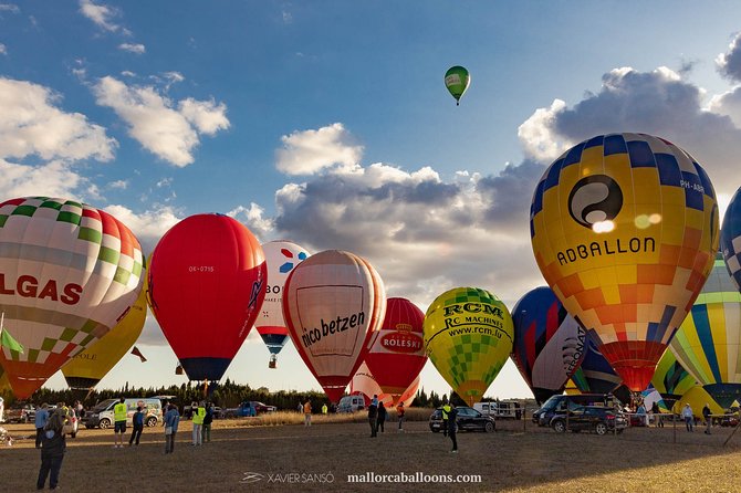 Private Exclusive Ballooning Experience for 4 over Mallorca - Staff, safety, and why the operation matters more than you think