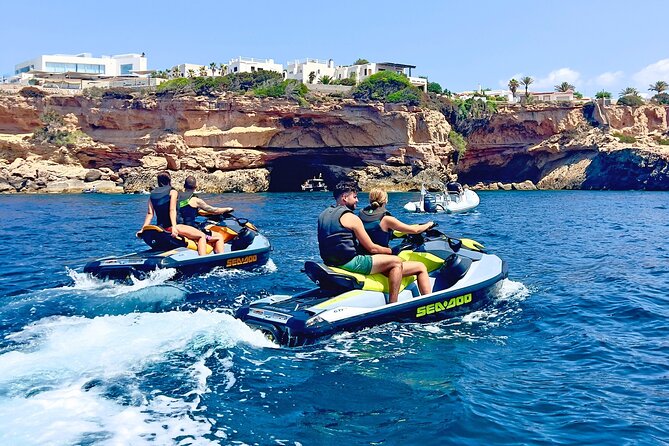 Private jet ski excursion Ibiza San Antonio Es Vedrà - Getting to Caló del Moro and Launching Your Route