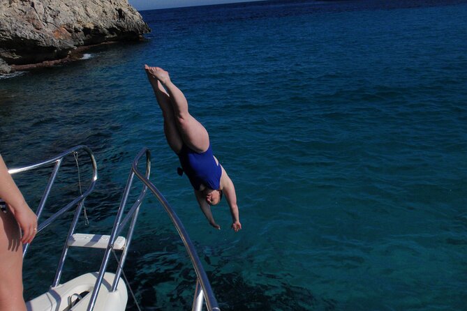 Private Tour of 4 hours at Sunset through the coves of Mallorca - Food and drinks onboard: Mallorca-style meals with welcome cava