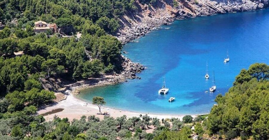 Puerto de Sóller: Cala Tuent Return Boat Trip - The route through Tramuntana: why the boat ride feels special