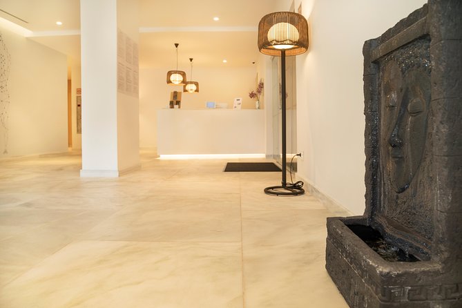 Romantic couple massage + SPA entry and private jacuzzi with cava - The private jacuzzi with cava or tea: why it lands so well