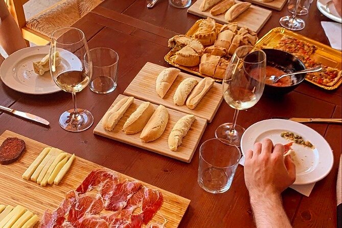 Sa Clasta Wine Tours, Mallorca - Tapas and that traditional Mallorcan light lunch: the meal rhythm that keeps the day enjoyable