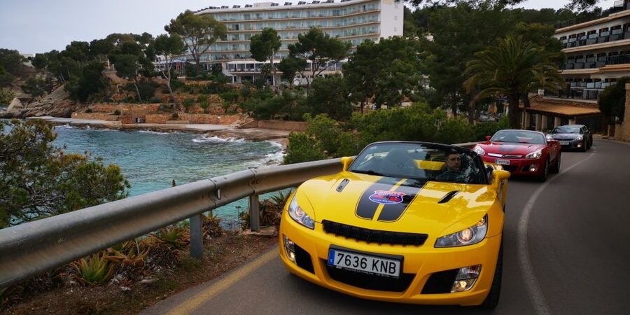 Santa Ponsa, Mallorca: Cabrio Sports Car Island Guided Tour - Cars, groups, and pacing: what you’ll feel during the 2.5 hours