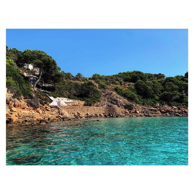Santa Ponsa: Private Boat Rental with Driving Instructions - Boat driving for real: what to expect if you’re not a sailor