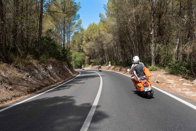 Scooter and Motorbike Rental to Explore Mallorca - Pickup at Plaça de la Quartera: What to Expect on Arrival
