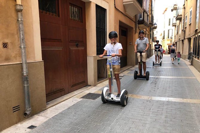 Segway Tour 1 Hour in Palma - Segway training: patient coaching for real beginners