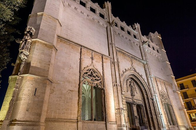 Self-Guided Audio Tour - The Kingdom of Mallorca - The angel legend and Llull’s secrets: listening while you look up