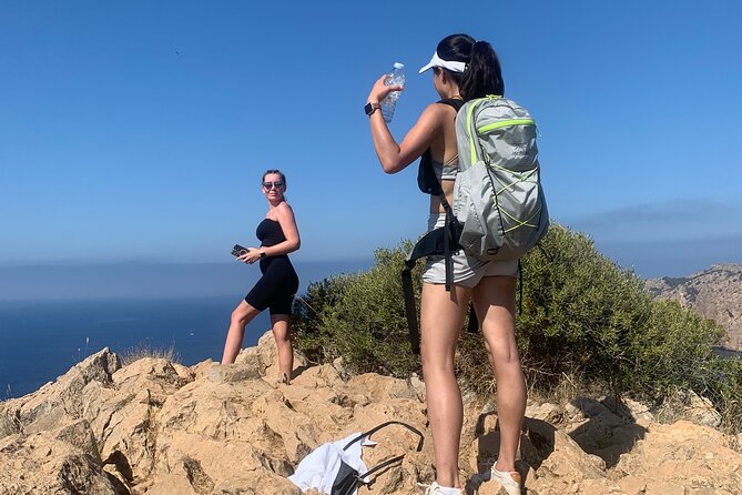 Sierra de Tramuntana hike with small picnic - The small picnic stop: a break that doesn’t wreck your momentum