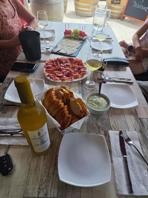 Son Cavaller - Tasting 10 wines from Mallorca - Vinothek Cala Mandia - Should You Book Son Cavaller’s 10-Wine Tasting?