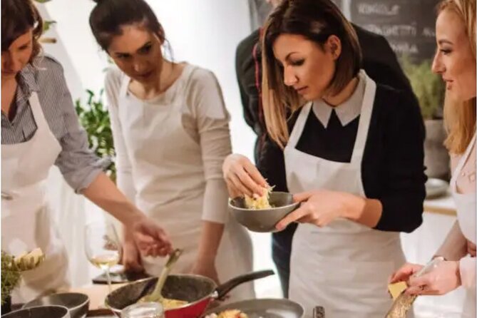 Spanish Cooking Class Palma meals+drinks 7 dishes Full meals - Palma’s Spanish Cooking Class: a hands-on dinner with coaching