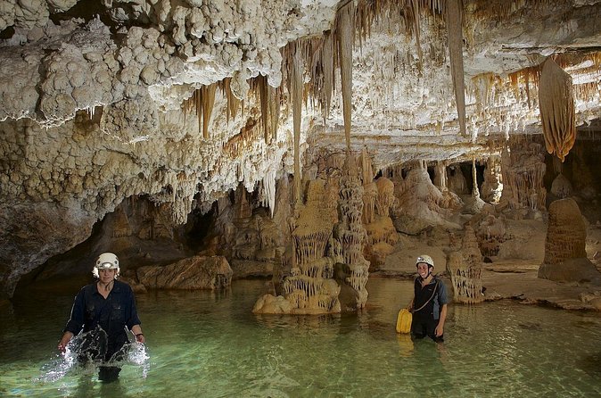 Swimming and Caving in Cova des Coloms - Inside Cova des Coloms: Cold Water, Amazing Scale, and Safety Rhythm