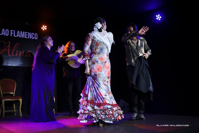 Tablao Flamenco Alma - Live Flamenco Show - Close-up seats, applause breaks, and the one-stage moment