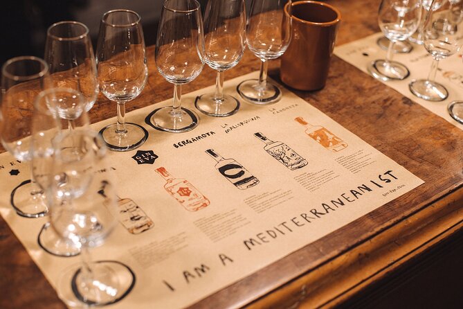 The GIN EVA TASTING at Casa Eva - The surprise cocktail moment: fun, but also a real method