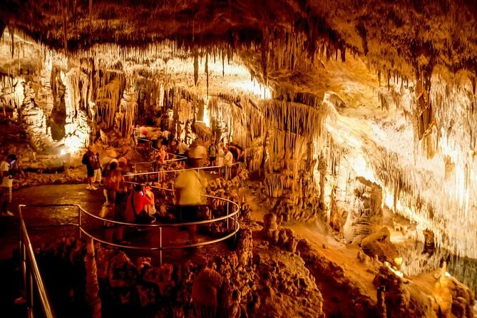 Tour to the Drach Caves from the south of the island - Palma de Mallorca Stop: What That 2-Hour Window Is For