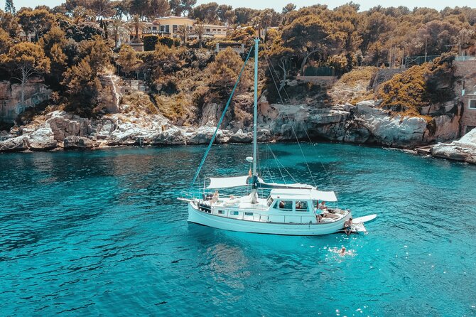 Traditional Mallorquin Llaut Cruise with Tapas and Drinks - Key Things I’d Book This For