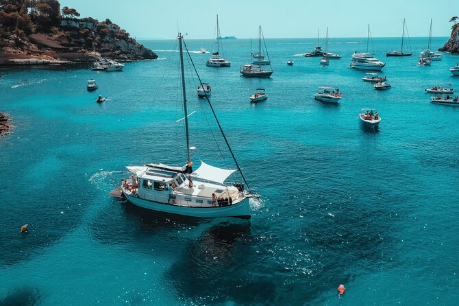 Traditional Mallorquin Llaut Cruise with Tapas and Drinks - Tapas and Drinks on Board: The Real Secret to Relaxation