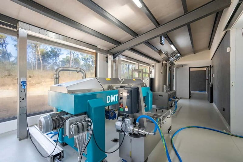 Treurer: Olive Oil Night. Gastronomic experience - What You Learn in the Olive Mill: Harvest, Storage, Bottling
