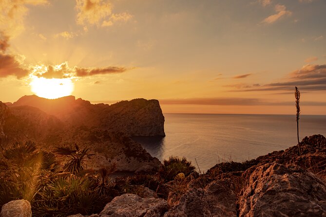 Unique V8 Trike Tour to the Tramuntana Mountains min2 max.4 Pers - Port d’Andratx Promenade Time (45 Minutes)